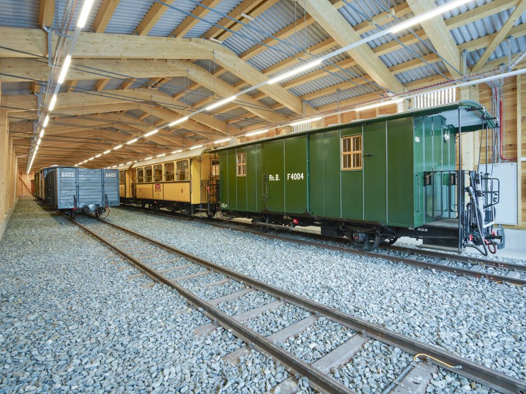 Einstellhalle Samedan